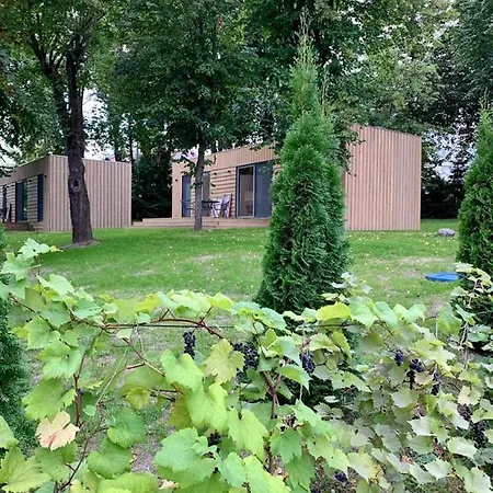 Okejaparts Wilkasy Exterior photo